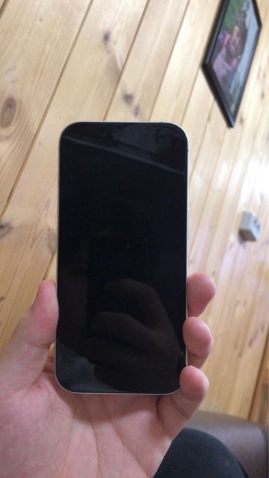 Продается айфон 16