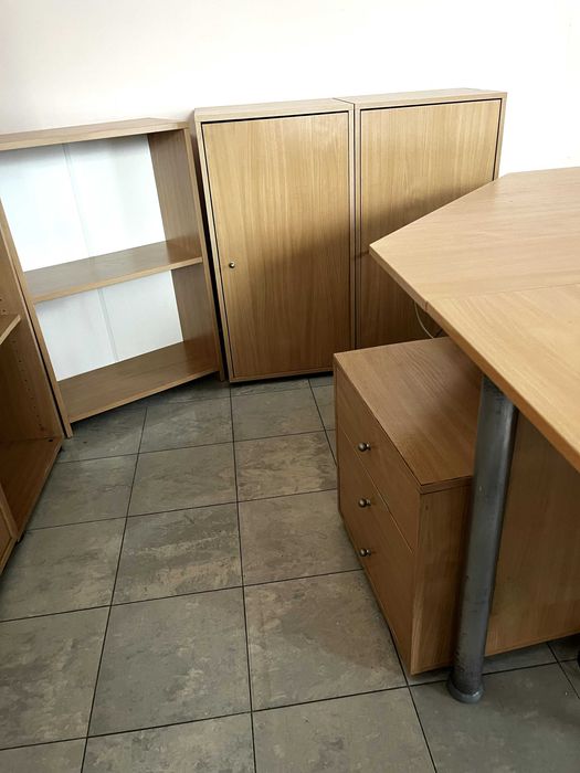 Бюра и офис обзавеждане