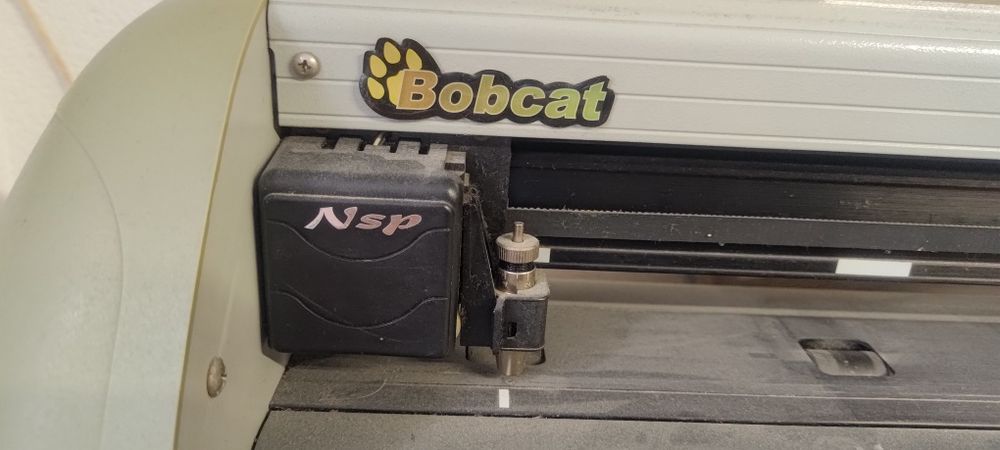 Плотер за рязане на фолио GCC Bobcat 60