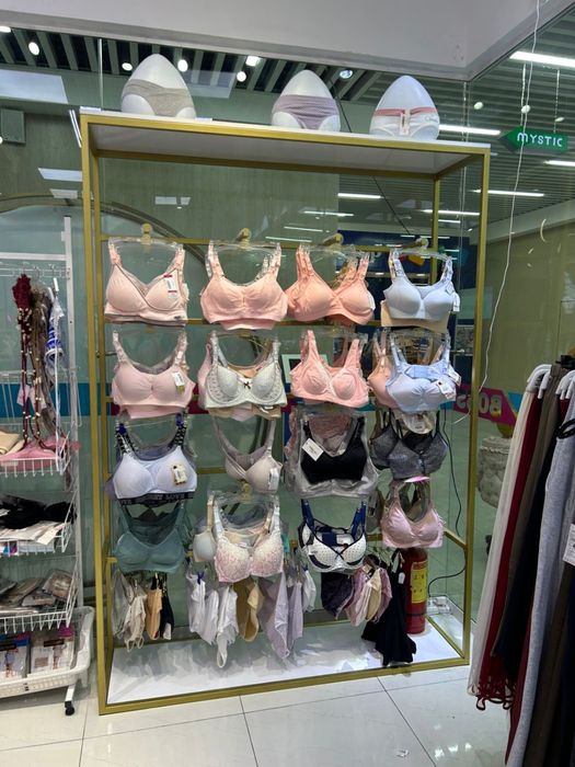 Рейлы для магазин одежды