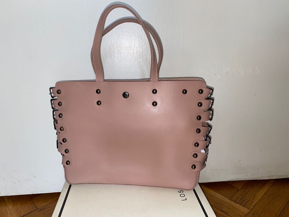 Дамска чанта в розово