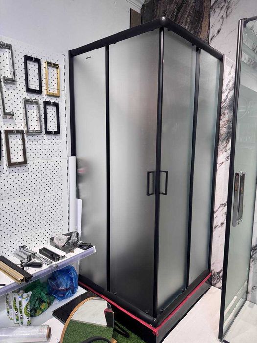 Душевые кабинки по акции!