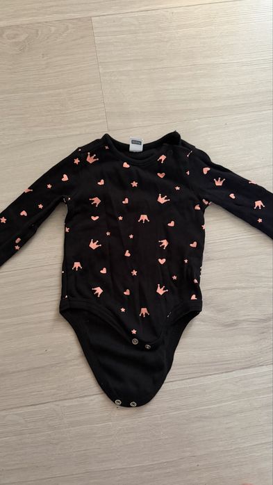 Продам детских вешей