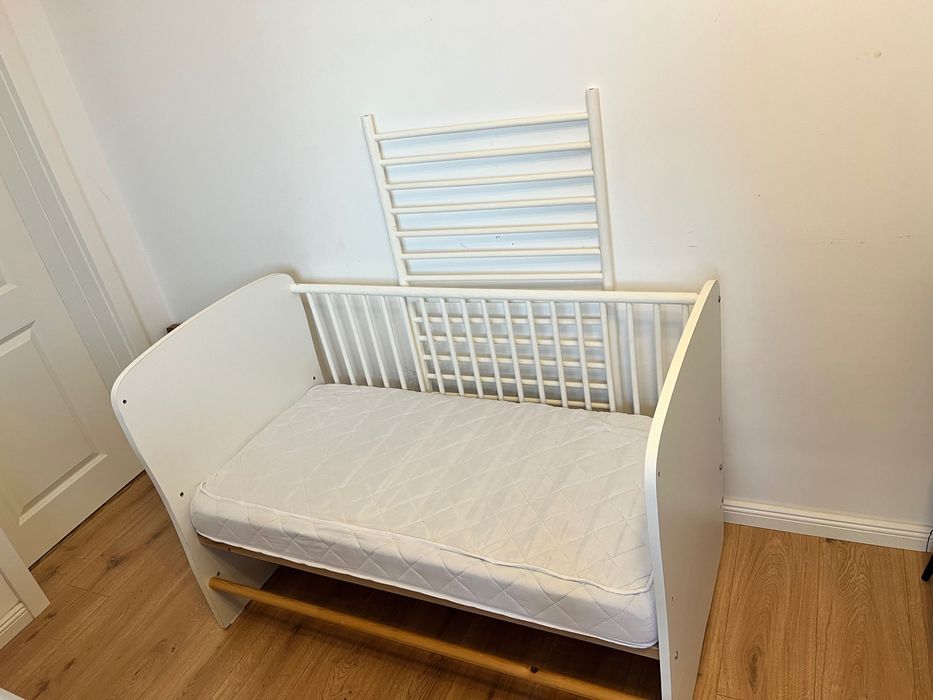 Pătuț bebe + Saltea