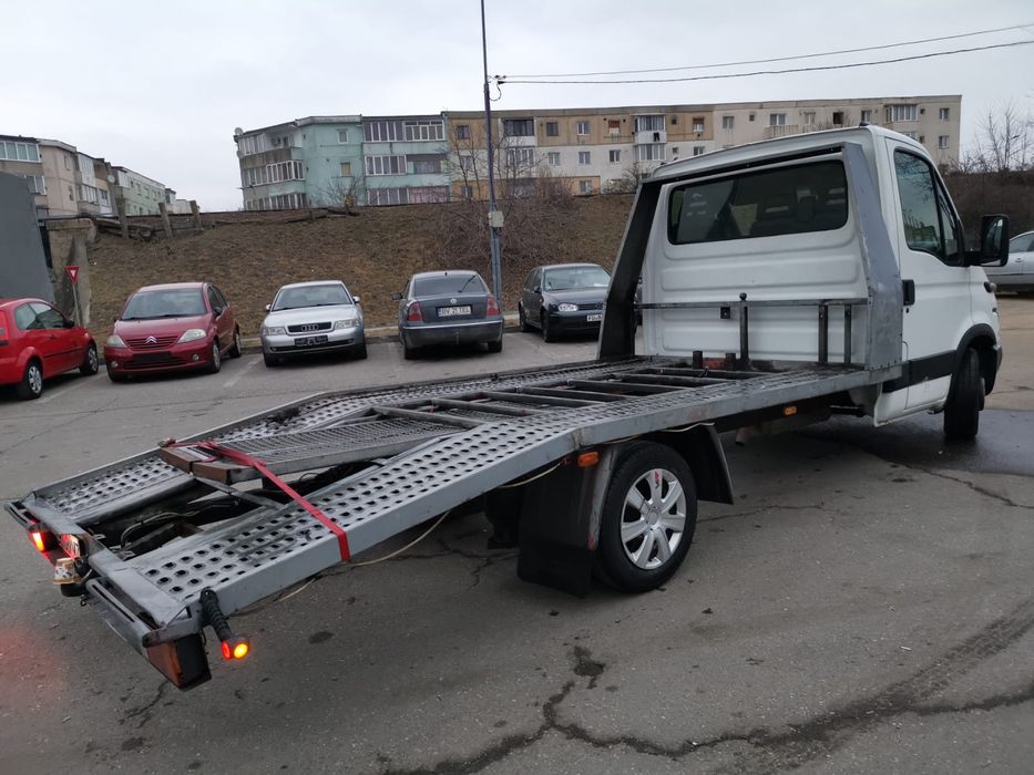 Iveco Dayli auto platforma din 2005 motor de 3,0 hdy 170 cp b14 inacte