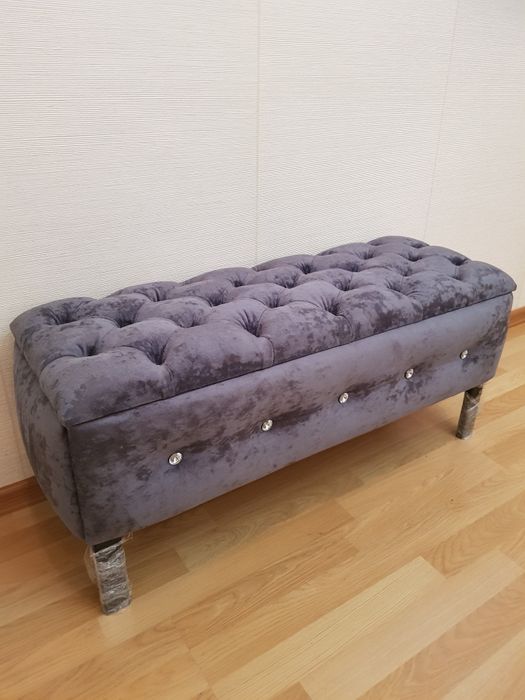 Продам новый пуфик для прихожей