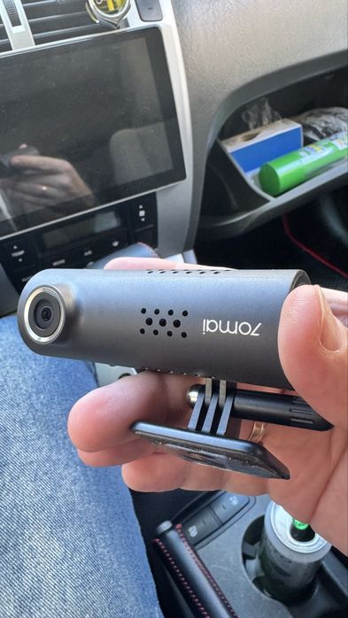 Видеорегистратор 70mai