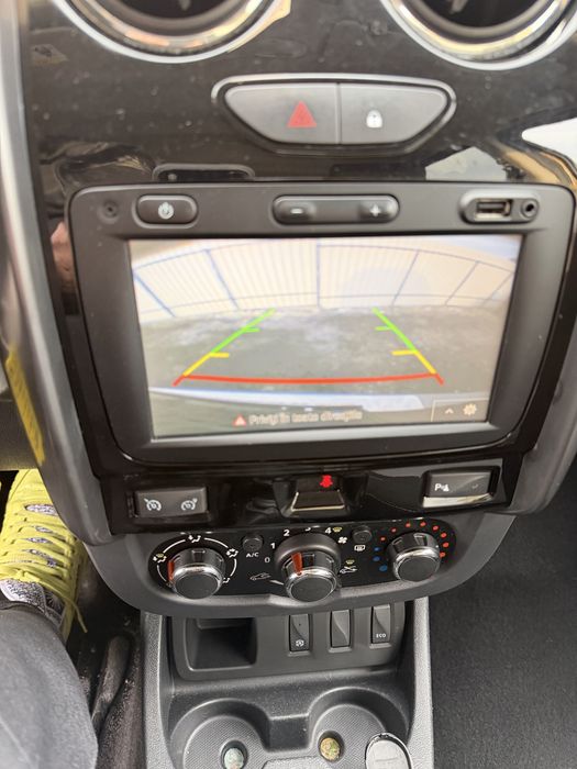 Dacia duster 1.2 Tce / Navi / A.C / Geamuri electrice / Camera
