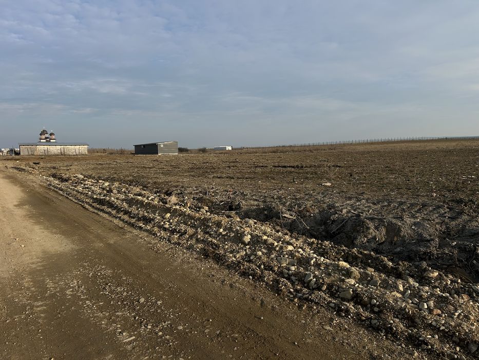 Teren intravilant in Osorhei