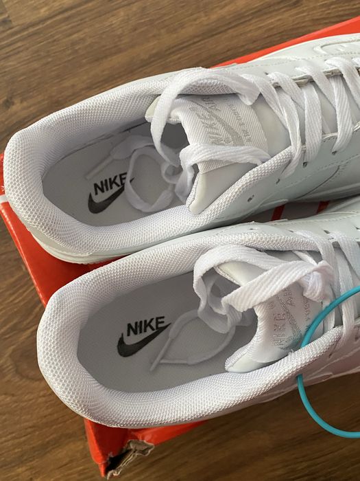 Кроссовки Nike Air 42 размер