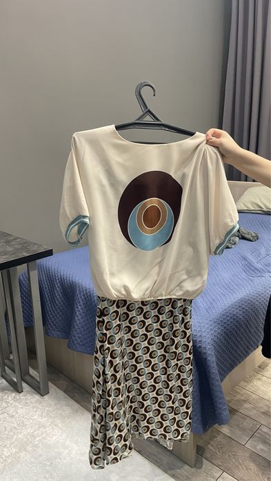 Продам  стильную двойку