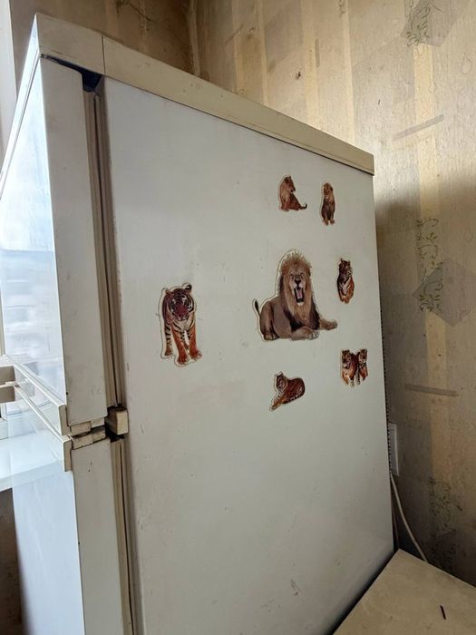 Продам холодильник срочно