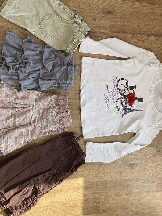 Голям лот 3-4 годиншно момиченце.