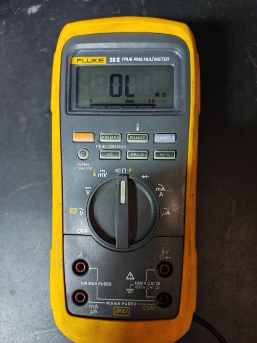 Aparat de măsură FLUKE 28II:
Tensiune si intensitate True-RMS pentru m