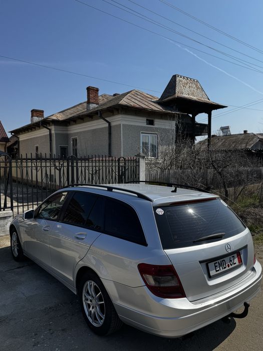 MERCEDES-BENZ C-Class 0 — imagine 4