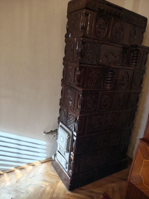 Vând teracota soba pe gaz