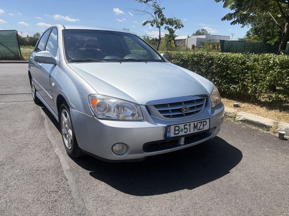 KIA Cerato 2005