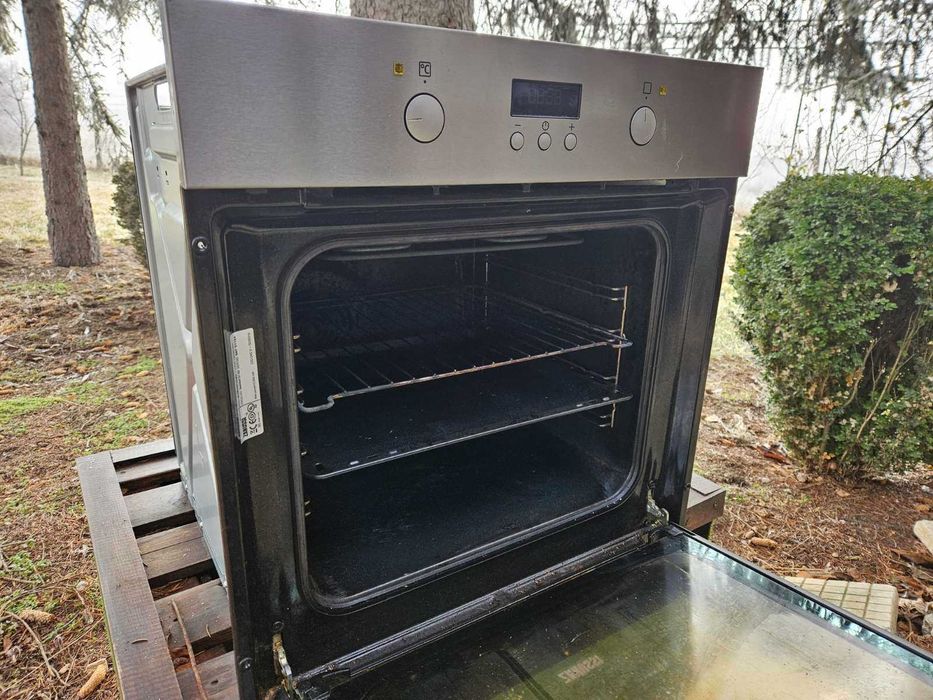 Фурна за вграждане ZANUSSI ZOB35702XV