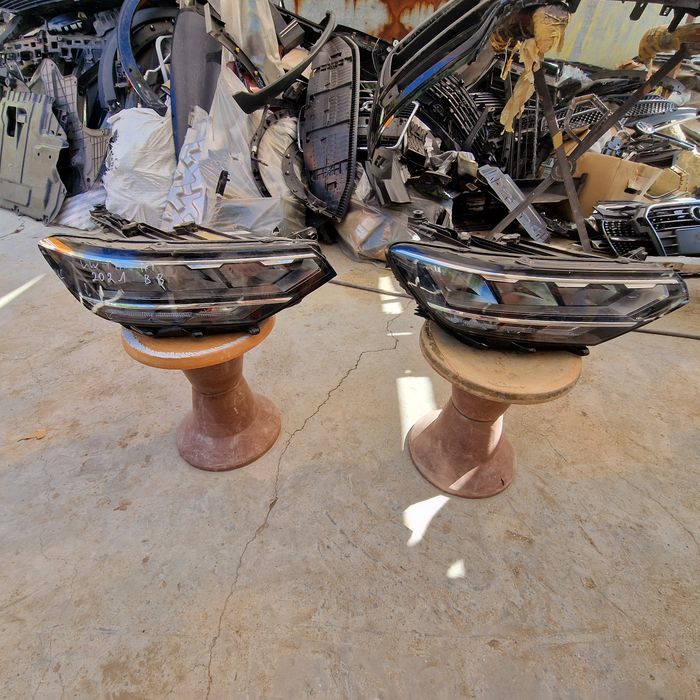 VW Passat B8 2022 десен фар