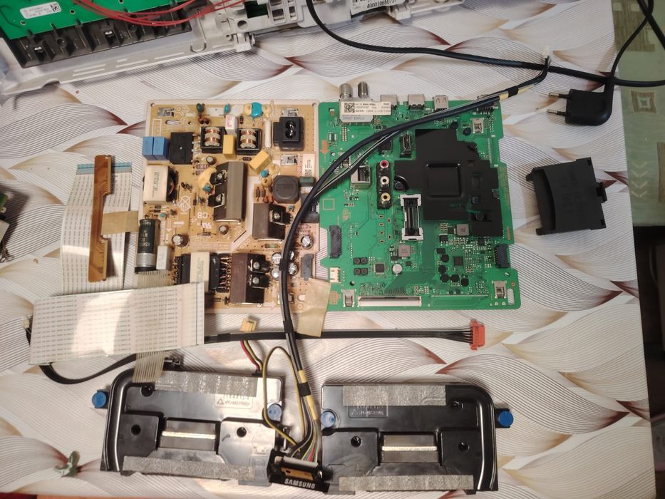 Piese tv din dezmembrări Samsung Smart tv