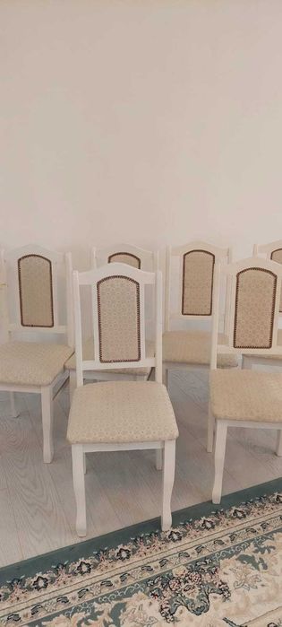 Продам стулья для гостиной или кухни