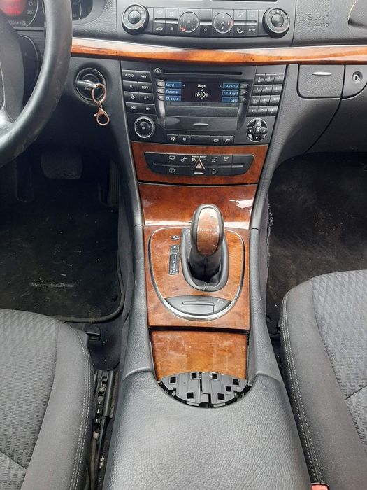 Mercedes Benz E 270 177к.с