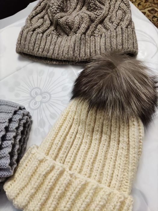 Шапки женские, шапочки