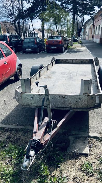 Remorcă Rema 1000, 1000 kg, frânată, stare foarte bună