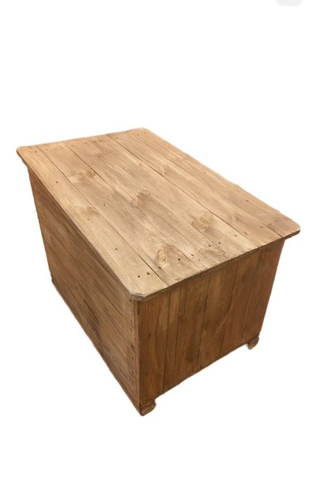 Будка для собак ,утеплённая.