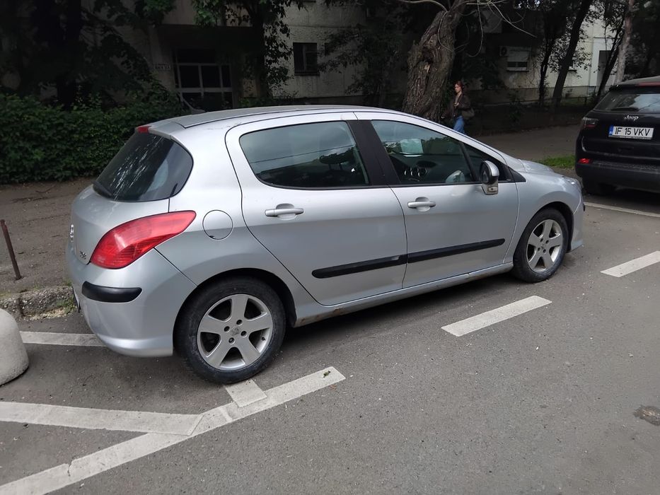 PEUGEOT 308 2011 — imagine 2