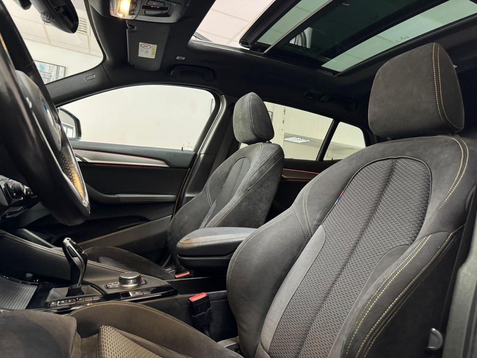 BMW X2 S-Drive Automat | Panoramic | Apple CarPlay | Cameră | Încălzire Scaune & Volan