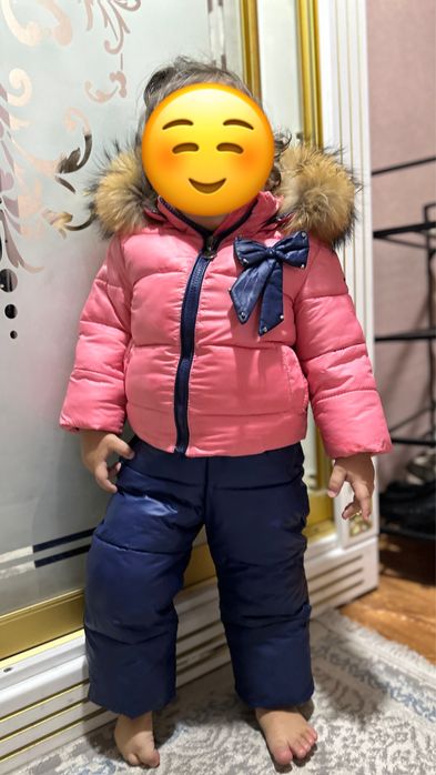 Продам куртка Комбинезон для девочек