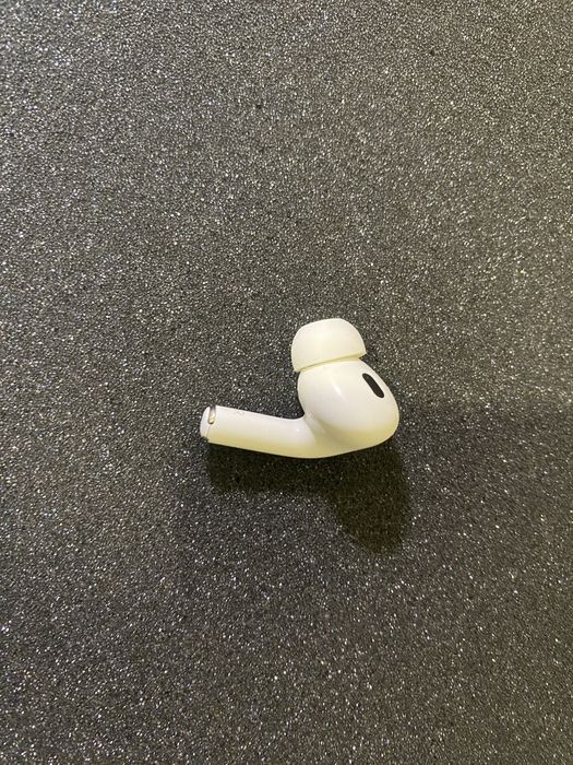 Airpods pro 2 type c правый