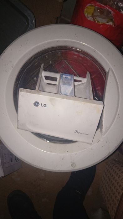 Продам Дверь от стеральный машинка