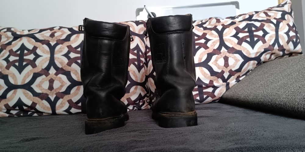 Bocanci bărbați 40