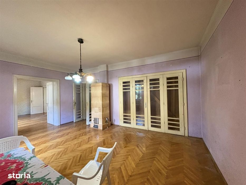Casa tip duplex pe Calea Dumbravii, teren de 425 mp, 120 mp utili