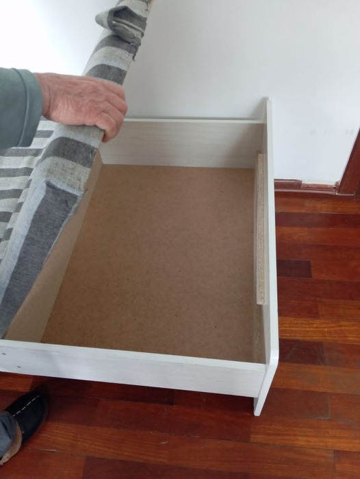 Продам кровати б/у