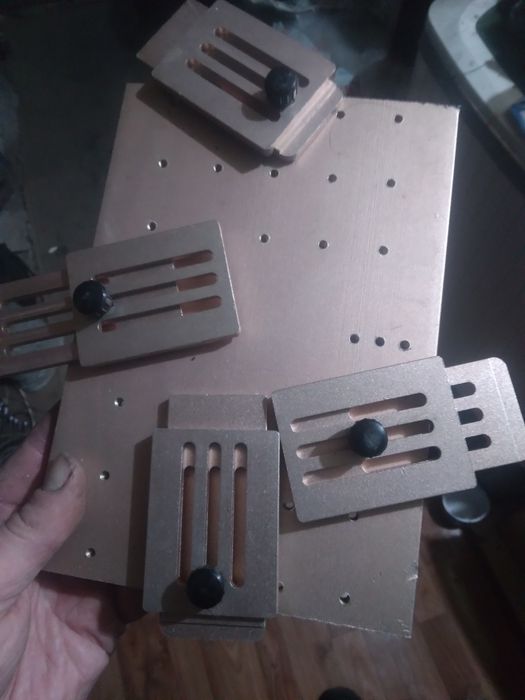 Держатель для плат