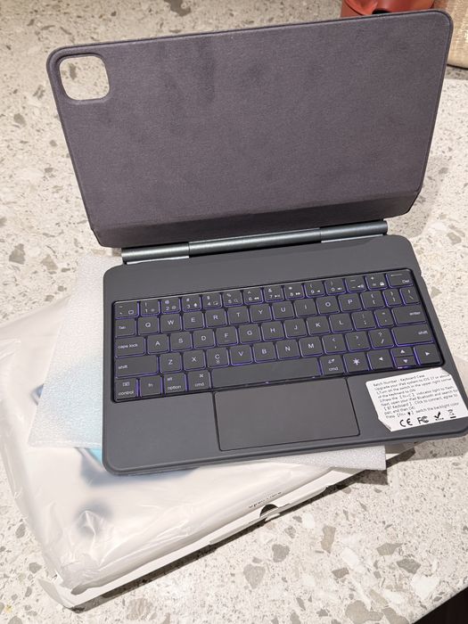 Magic Keyboard Touchpad iPad Pro 11 inch M1 M2 M3 M4 M5 Black Negru English Layout