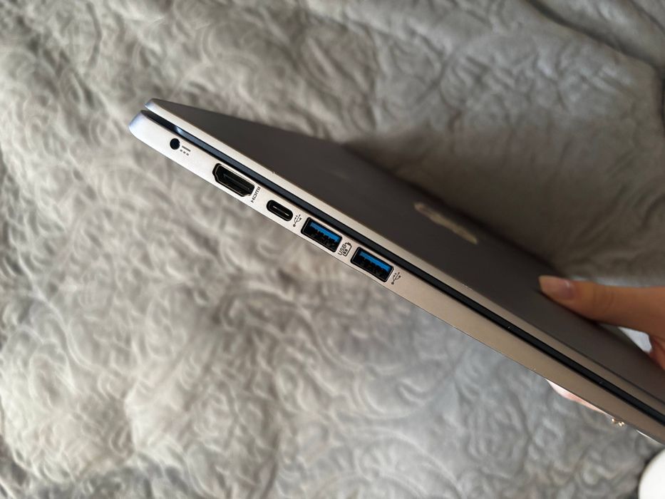 Ноутбук Acer swift 1