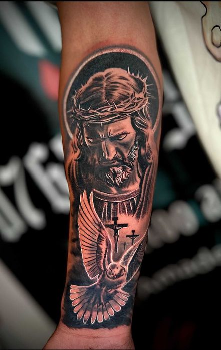 Tatuator profesionist cu preturi cinstite!  Orice stil.  Sector 6