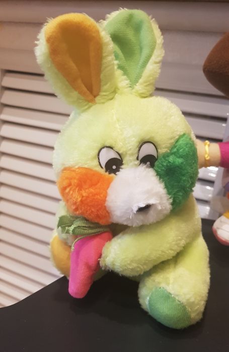 Машинка- трансформер.,Кран .Всё отличного качества и в отличном состоя