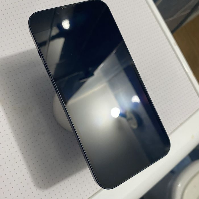 IPhone 13 128gb новый