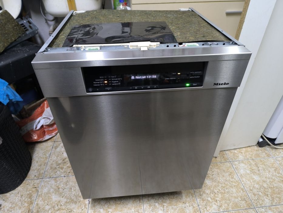 Съдомиялна Miele G 6510 SCU - 14 комплекта  за вграждане на 60см.