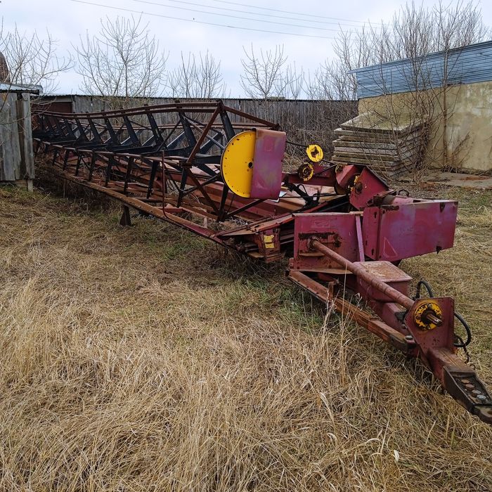 Бочка осенизатор. Лущиник. Сеялки. Свальная жатка.