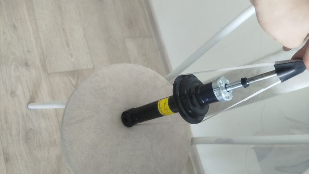 Продам амортизаторы