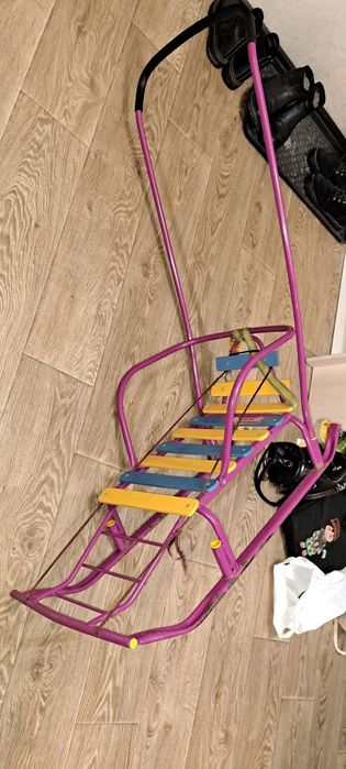 Продам санки с утепленным чехломм