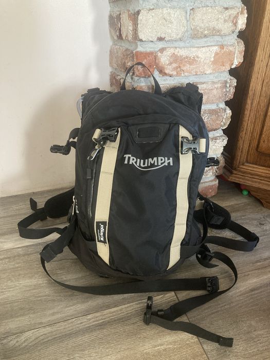 Раница за мотоциклетисти