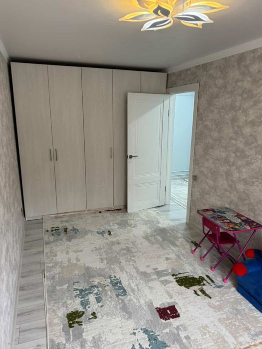 Продам Квартиру 3-х комнатную