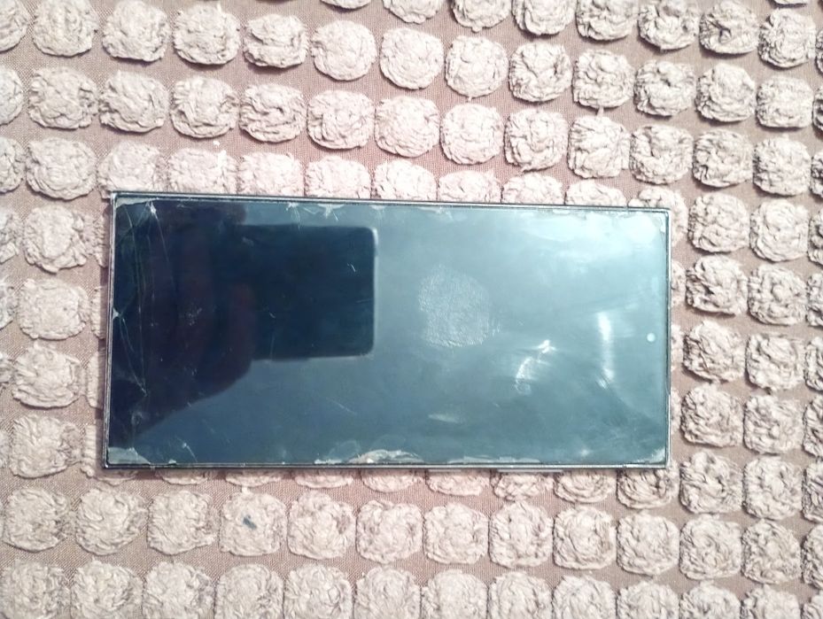Vând Samsung Galaxy S24 Ultra, în stare foarte bună de funcționare și bine întreținut